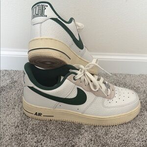 Nike Air Sneakers in Cream and Green